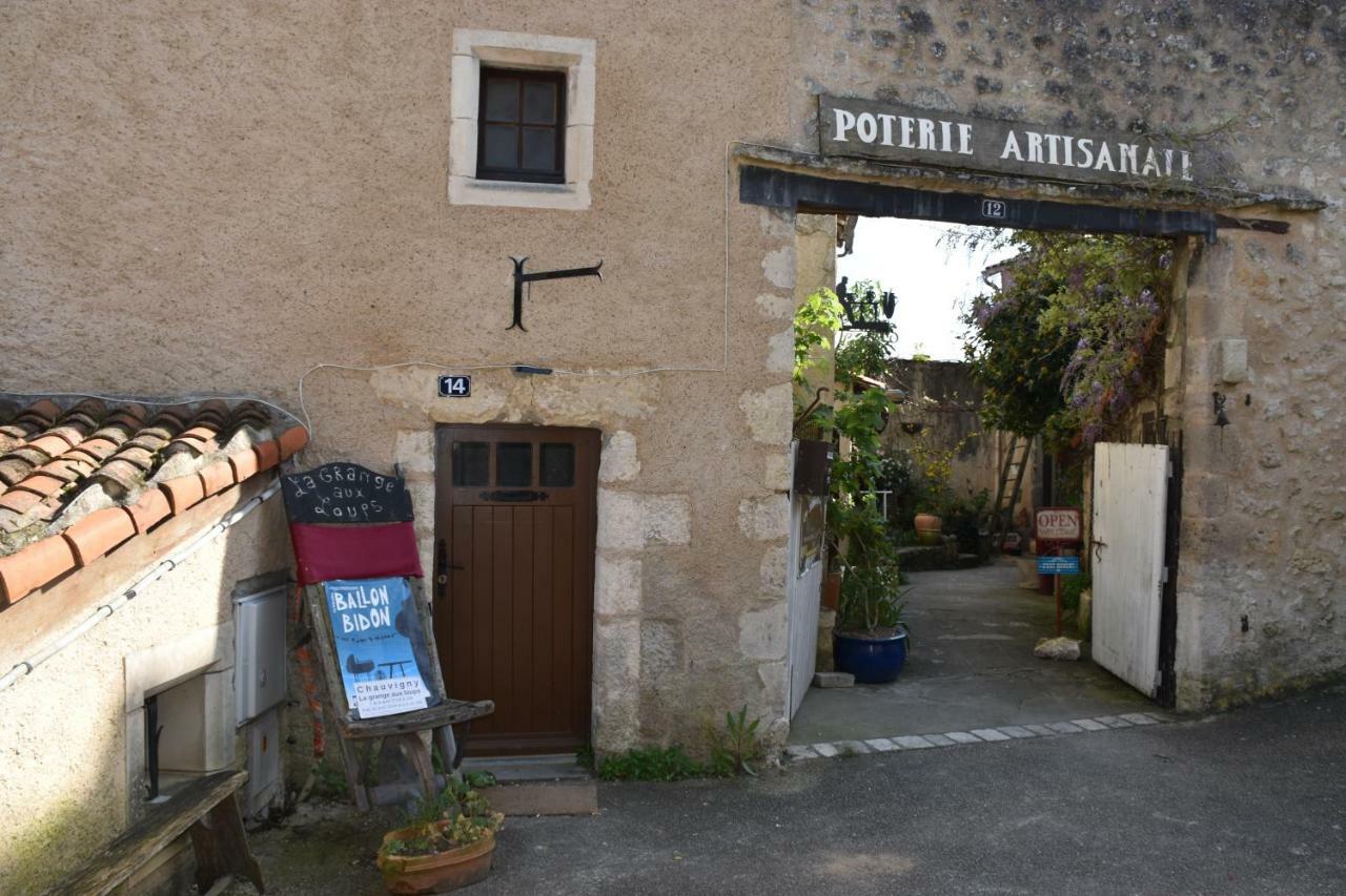 Tour Duguesclin Apartment Chauvigny Exterior photo